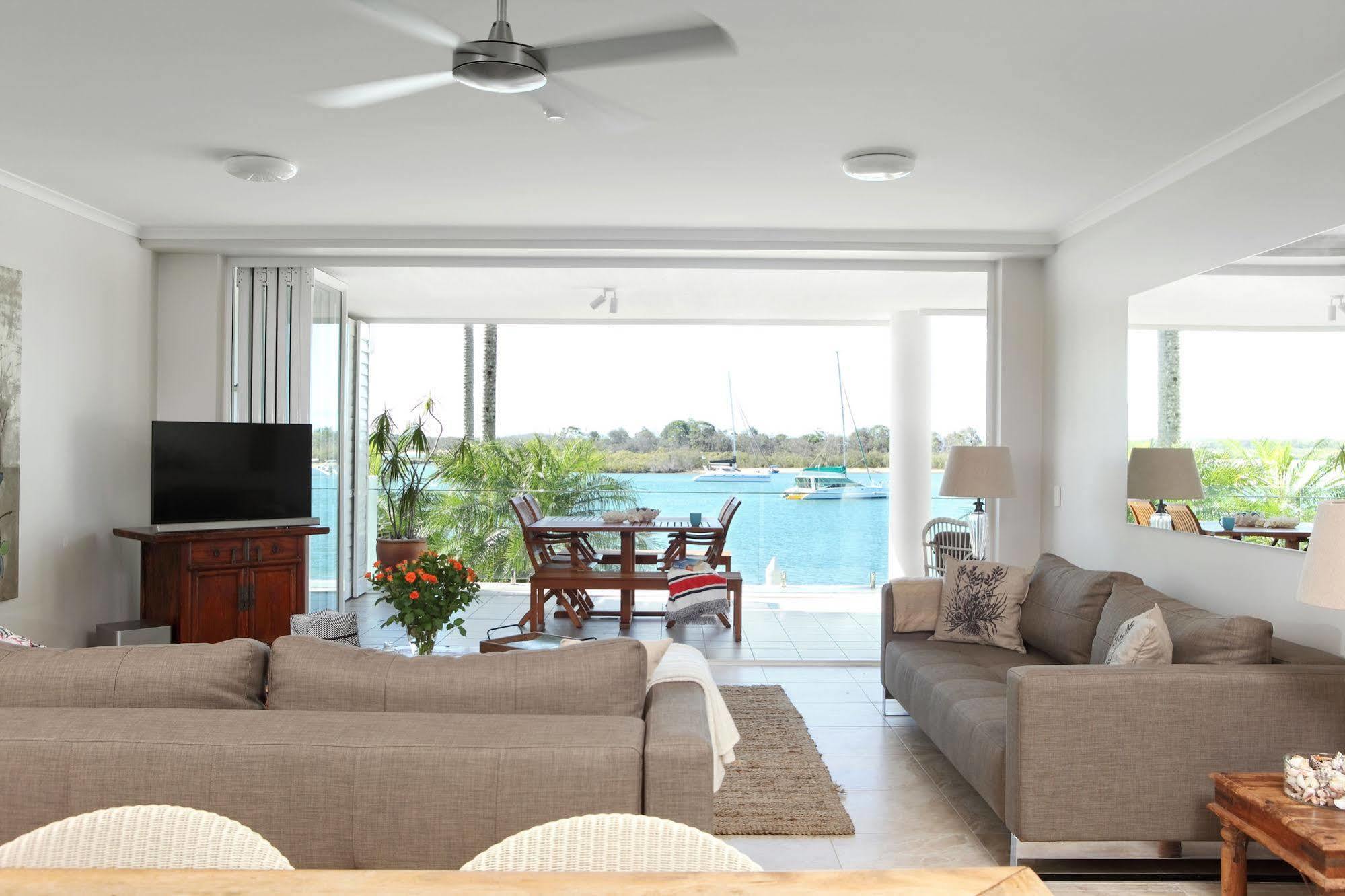 Noosa Quays Aparthotel Exteriör bild